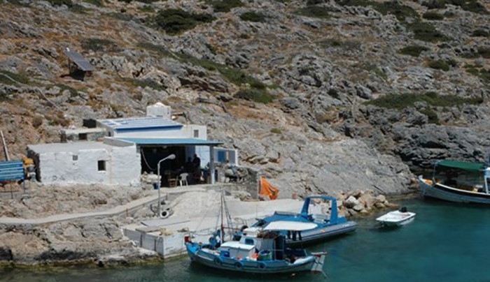 Ένα εντυπωσιακό οδοιπορικό στην άγνωστη Κίναρο – Η ιστορία της Ειρήνης και του Μικέ – Βίντεο