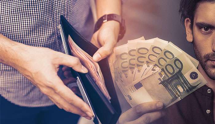 Επαναφορά 13ου μισθού στο Δημόσιο: Μπαίνει στους σχεδιασμούς της κυβέρνησης