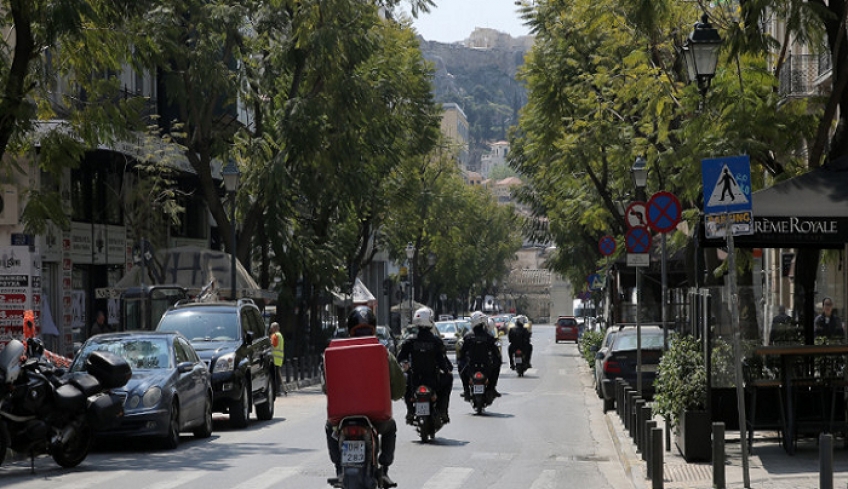 Απαγόρευση κυκλοφορίας: Αρχές Μαΐου σταδιακή άρση των μέτρων, αν όλα πάνε καλά - Ξεκινούν την Μ. Τρίτη οι συσκέψεις