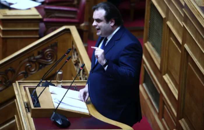 Ο Πιερρακάκης κατήγγειλε επίθεση στο σπίτι του: «Δεν φοβάμαι τίποτα, δεν εκβιάζομαι»