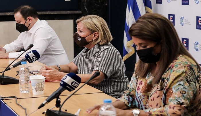 Όλη η Ελλάδα στο βαθύ κόκκινο – Εφικτή η σταδιακή άρση των μέτρων