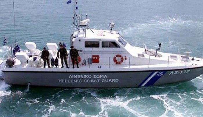 Οι λιμενικοί της Λέρου επανέφεραν στη ζωή προσφυγόπουλο σε επιχείρηση διάσωσης