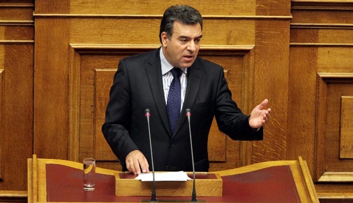 Ερώτηση του Μάνου Κόνσολα για την καθυστέρηση ελέγχων στη λίστα Λαγκάρντ τους πρώτους 9 μήνες του 2015 και την αποδυνάμωση του ΣΔΟΕ