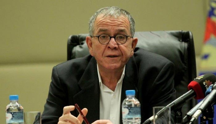 Μουζάλας: «Η κατάσταση στα hot spot είναι κακή. Αναλαμβάνουμε την ευθύνη που μας αναλογεί»