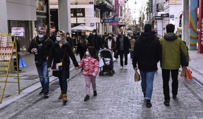 Έρχεται διπλή αύξηση στα επιδόματα - Ποιοι οι δικαιούχοι