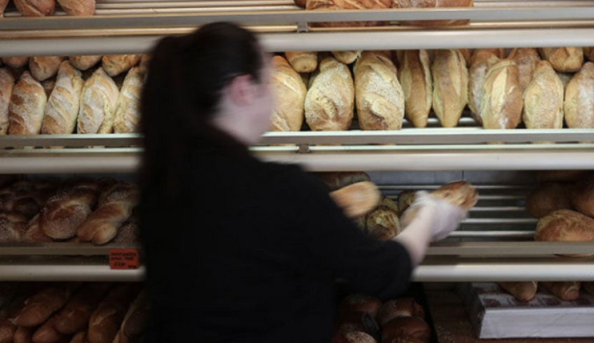 «Χειρουργική» μείωση ΦΠΑ μόνο σε τρόφιμα