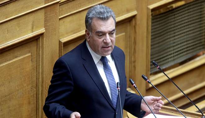 ΜΑΝΟΣ ΚΟΝΣΟΛΑΣ: «Αναγνωρίζεται η ανάγκη έργων ενίσχυσης της στατικής επάρκειας του κτιρίου που στεγάζει το Γυμνάσιο και τις Λυκειακές Τάξεις Κάσου. Οι Κτιριακές Υποδομές Α.Ε. αναλαμβάνουν τον έλεγχο και την κοστολόγηση»