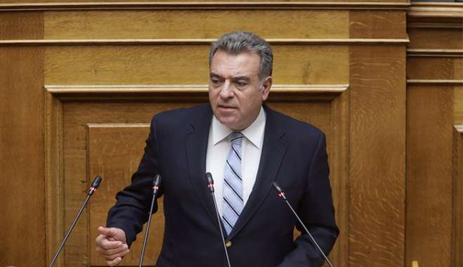 «Πρωτοβουλία-πρόταση του Μάνου Κόνσολα προκειμένου να στηριχθεί ο Δήμος Αγαθονησίου και να κατασκευαστούν κατοικίες που θα διατεθούν σε εκπαιδευτικούς και γιατρούς που υπηρετούν στο νησί»