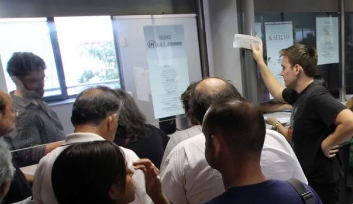 «Χαμός» στις Τράπεζες με τις υπερωρίες
