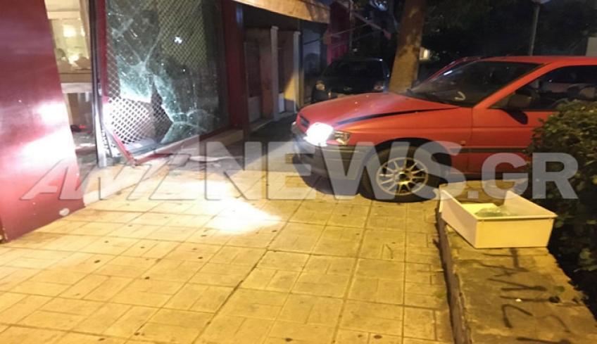Επεισοδιακή εισβολή με αυτοκίνητο σε κοσμηματοπωλείο – Άρπαξαν ό,τι μπορούσαν κι έφυγαν