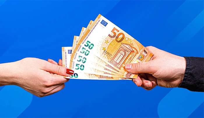 Από τη ∆ευτέρα οι αιτήσεις για επίδοµα παιδιού: Ανοιχτή έως 11 Μαρτίου η πλατφόρµα για 28-420 ευρώ τον µήνα σε πάνω από 800.000 δικαιούχους