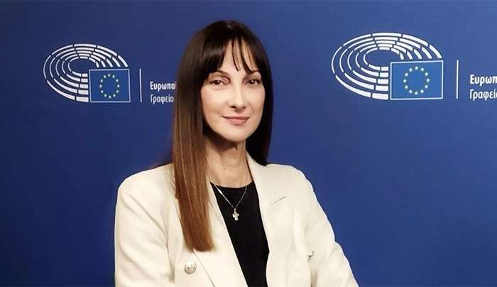 Έλενα Κουντουρά: Σημαντική κατάκτηση στα δικαιώματα των γυναικών η υιοθέτηση του ψηφίσματος για την πρόσβαση σε νόμιμη και ασφαλή άμβλωση στην ΕΕ