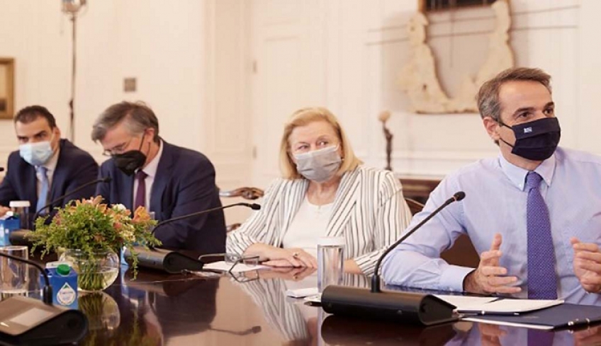 Εμβολιασμοί των νέων 12-17 ετών και από παιδιάτρους στα ιατρεία τους – Τι αποφασίστηκε στο Μαξίμου
