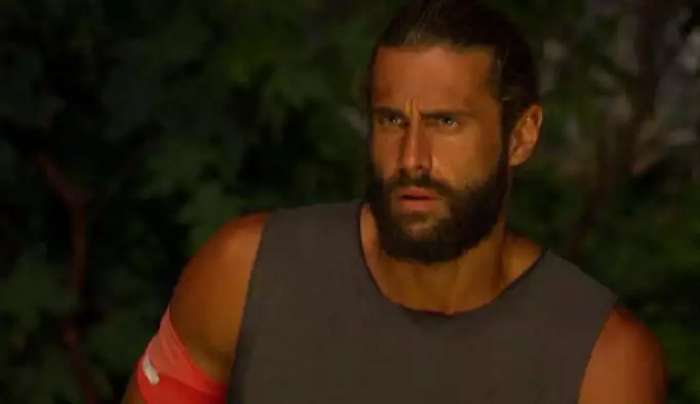 Survivor: «Βόμβα» με την αποχώρηση του Κωνσταντίνου Βασάλου