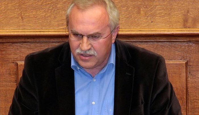 Δ. Γάκης: Ψεύδεται ο Δήμαρχος Λέρου-Aνοικτό το θέμα της μεταφοράς προσφύγων και μεταναστών (βίντεο)