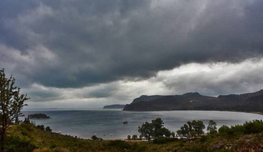 H «ψυχρή λίμνη» φέρνει καταιγίδες και χαλάζι - Πού θα είναι έντονα τα φαινόμενα