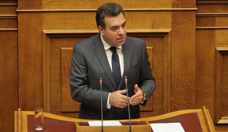 «Ερώτηση στη Βουλή του Μάνου Κόνσολα για τα ΑμεΑ που αποκλείονται από τη χορήγηση σύνταξης λόγω οφειλών»