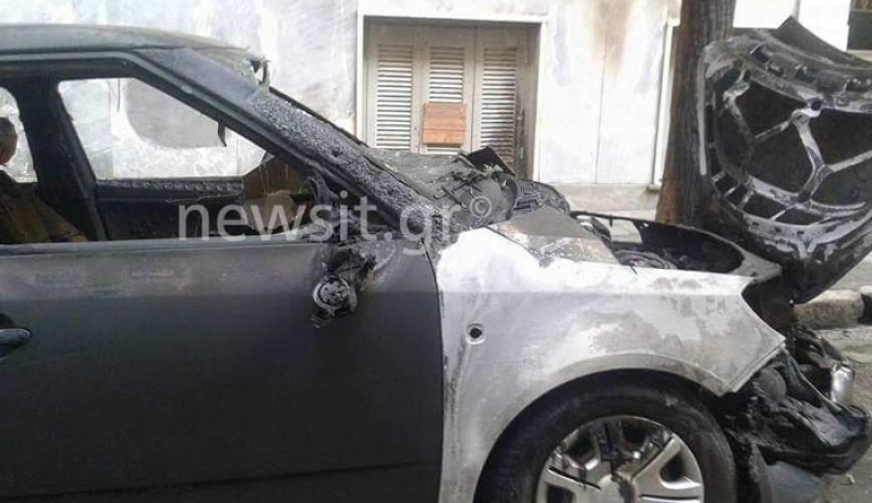 Χτύπησαν στο ΠΑΣΟΚ με το όπλο – ταυτότητα της “Επαναστατικής Αυτοάμυνας”
