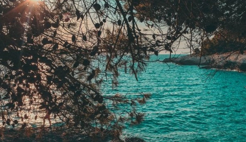 Η Σελήνη εξακολουθεί να βρίσκεται στο ζώδιο του Ζυγού.