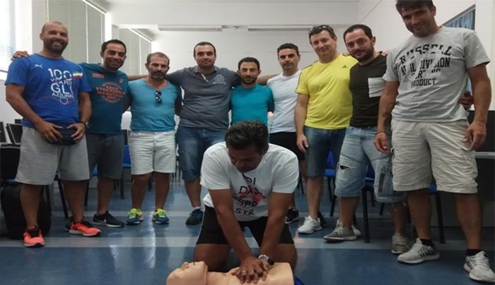 Το ΚΕΚ Γ. ΓΕΝΝΗΜΑΤΑΣ  εκπαιδεύει  τον Σύνδεσμο Προπονητών Ποδοσφαίρου Δωδεκανήσου στις πρώτες βοήθειες