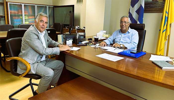 Ο Βασίλης Α. Υψηλάντης κοντά στις ανάγκες του  Νοσοκομείου Ρόδου