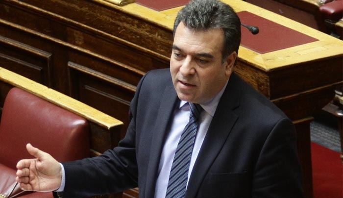 Μάνος Κόνσολας: «Πράξη αναλγησίας η αύξηση του ΦΠΑ στο 24% για τα γηροκομεία»