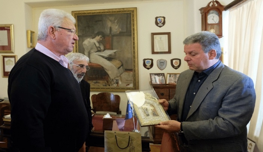 Μ. Γλυνός από την Τήνο: Διακυβέρνηση με νέο ύφος και νέο ήθος στην Περιφέρεια την επόμενη μέρα
