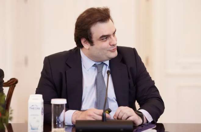 Πιερρακάκης: Νέα ψηφιακά βήματα στο χώρο της Yγείας το καλοκαίρι