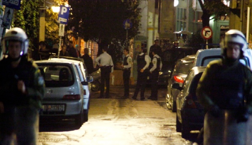 Επίθεση στα Εξάρχεια: Με Καλάσνικοφ περίμεναν τους λιμενικούς και τον εισαγγελέα