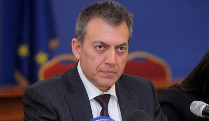Γ. Βρούτσης: «Για πρώτη φορά Κυβέρνηση, δεν καταβάλλει τα οικογενειακά επιδόματα..
