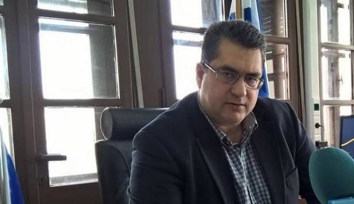 Το Μεταφορικό Ισοδύναμο να ισχύσει για την ακτοπλοΐα στο σύνολο των νησιών μας και να επεκταθεί και στις αεροπορικές μεταφορές και να επιστραφούν οι μειωμένοι συντελεστές Φ.Π.Α. στα νησιά μας