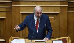 Νικητιάδης και Βουλευτές του ΠΑΣΟΚ: Κοινή Ερώτηση στη Βουλή για το εκρηκτικό κόστος καυσίμων στα τουριστικά λεωφορεία
