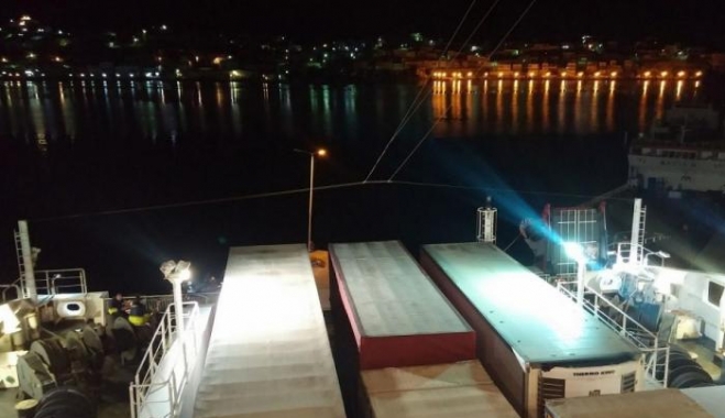 Κάλυμνος: Το απρόοπτο στο πλοίο Superfast XII και οι εικόνες που ακολούθησαν – Οι επιβάτες στα όριά τους [pics, vid]