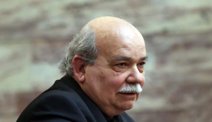 «Ανασχηματισμός μετά την τρίτη αξιολόγηση»