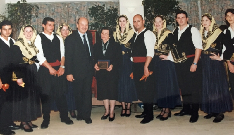 ΨΗΦΙΣΜΑΤΑ από Λύκειο Ελληνίδων Κω &amp; Καλύμνου για τον θάνατο της Επίτιμης Προέδρου Περσεφόνης Κουτσουράδη