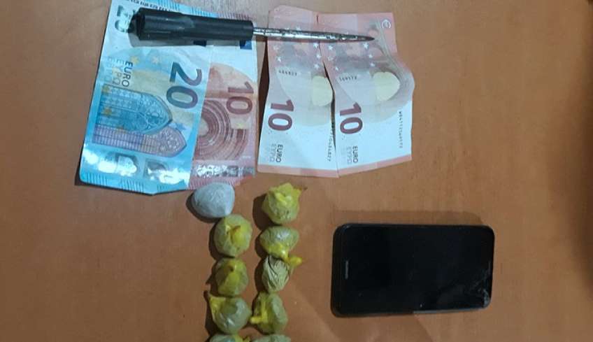 Συνελήφθησαν δύο άτομα στην Κάλυμνο για κατοχή και διακίνηση ναρκωτικών ουσιών