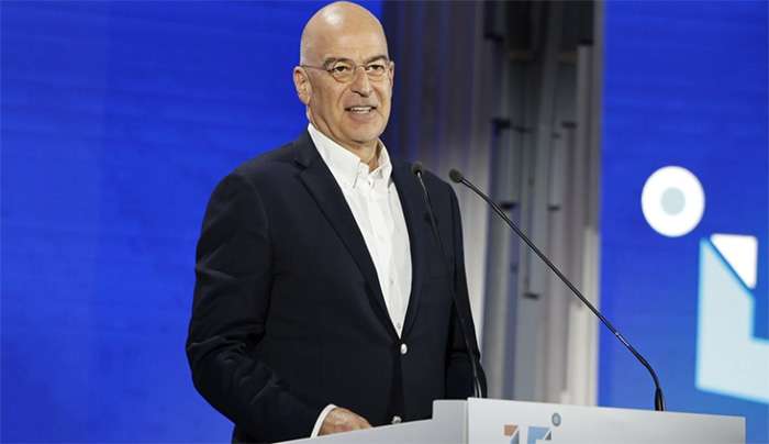 Επίθεση του Ιράν στο Ισραήλ: Επιστρέφει στην Ελλάδα ο Νίκος Δένδιας
