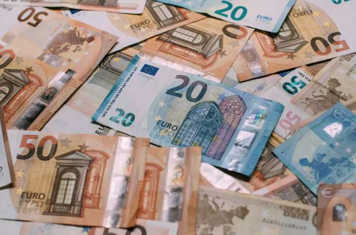 Συνταξιούχοι: Σήμερα καταβάλλεται η αύξηση 3% στις κύριες συντάξεις του Δημοσίου και του τέως ΙΚΑ