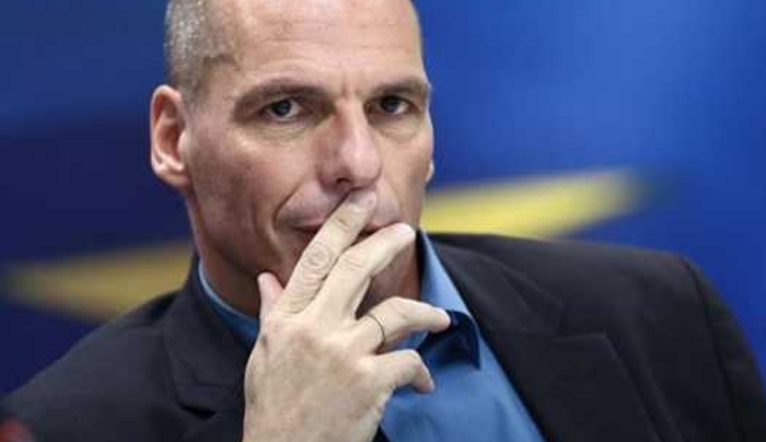 To Plan B’ Βαρουφάκη με παράλληλο τραπεζικό σύστημα και… υποκλοπές όλων των ΑΦΜ