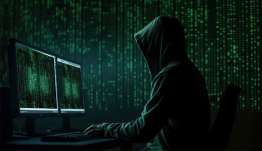 Στόχος χάκερς αξιωματούχοι της ΕΕ: Προσπαθούν να «κλέψουν» μηνύματα από Signal και WhatsApp