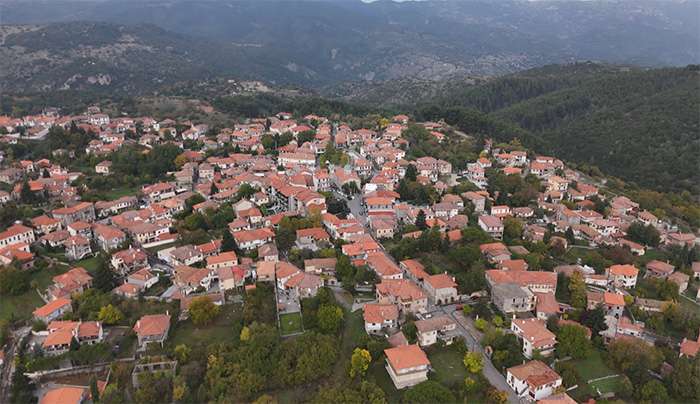 «ΟΠΟΥ ΥΠΑΡΧΕΙ ΕΛΛΑΔΑ» ΜΙΑ ΞΕΧΩΡΙΣΤΗ ΕΚΠΟΜΠΗ ΣΤΗ ΒΥΤΙΝΑ Τετάρτη 19 Νοεμβρίου στις 14.40, στον ΣΚΑΪ