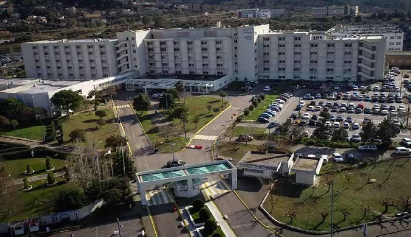 Θρίλερ στην Αχαΐα με μπερδεμένες σορούς: «Άνοιξε το φέρετρο &amp; είδαμε μια ξένη»