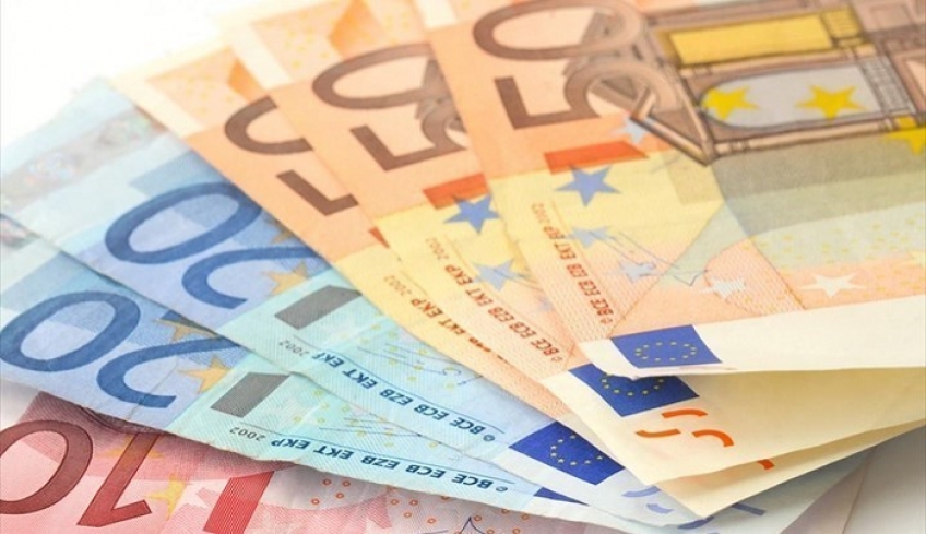 Επίδομα 400 ευρώ: Πότε και πώς θα γίνουν οι αιτήσεις από μακροχρόνια ανέργους