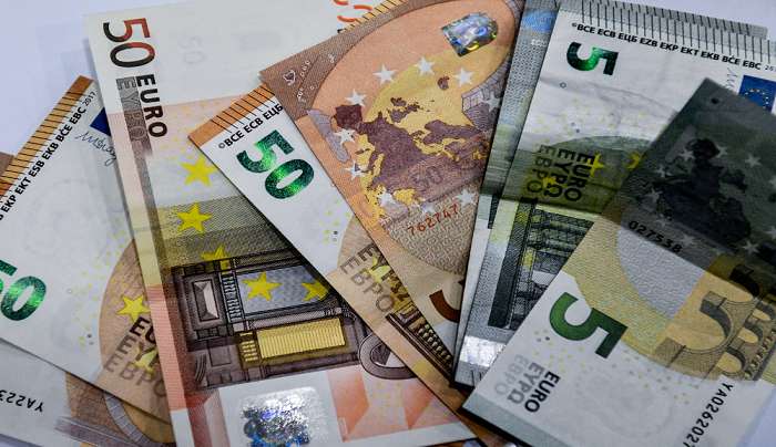 Δώρο Πάσχα: Πότε καταβάλλεται και πώς υπολογίζεται