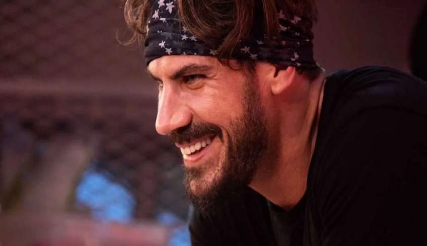 Εμφάνιση-έκπληξη του Άκη Πετρετζίκη στο MasterChef -Επιστρέφει στον διαγωνισμό μαγειρικής μετά από 12 χρόνια