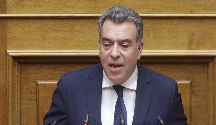 ΜΑΝΟΣ ΚΟΝΣΟΛΑΣ: «Να στηριχθεί, μέσα από τον Αναπτυξιακό Νόμο, η γυναικεία επιχειρηματικότητα στις νησιωτικές περιοχές»