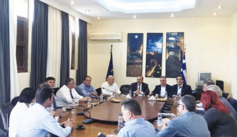 Δήμαρχοι Δωδεκανήσου: «Το μεταφορικό ισοδύναμο, όπως το φέρνουν, είναι μια κοροϊδία»!