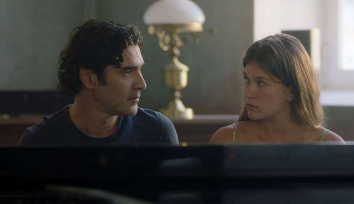 Netflix: Πόσο κόστισε το "χρυσό" εισιτήριο για το Maestro - Η ακριβότερη ανά επεισόδιο παραγωγή του Mega