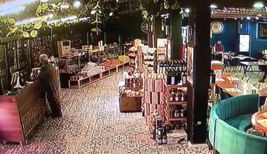 Τα πρώτα βίντεο από τον ισχυρό σεισμό στην Τουρκία! "Τρέμει" ασταμάτητα η γη με αμέτρητους μετασεισμούς!