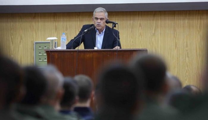 Από τους 911.000 αλλοδαπούς το 2015, μόνο 20.860 επέστρεψαν